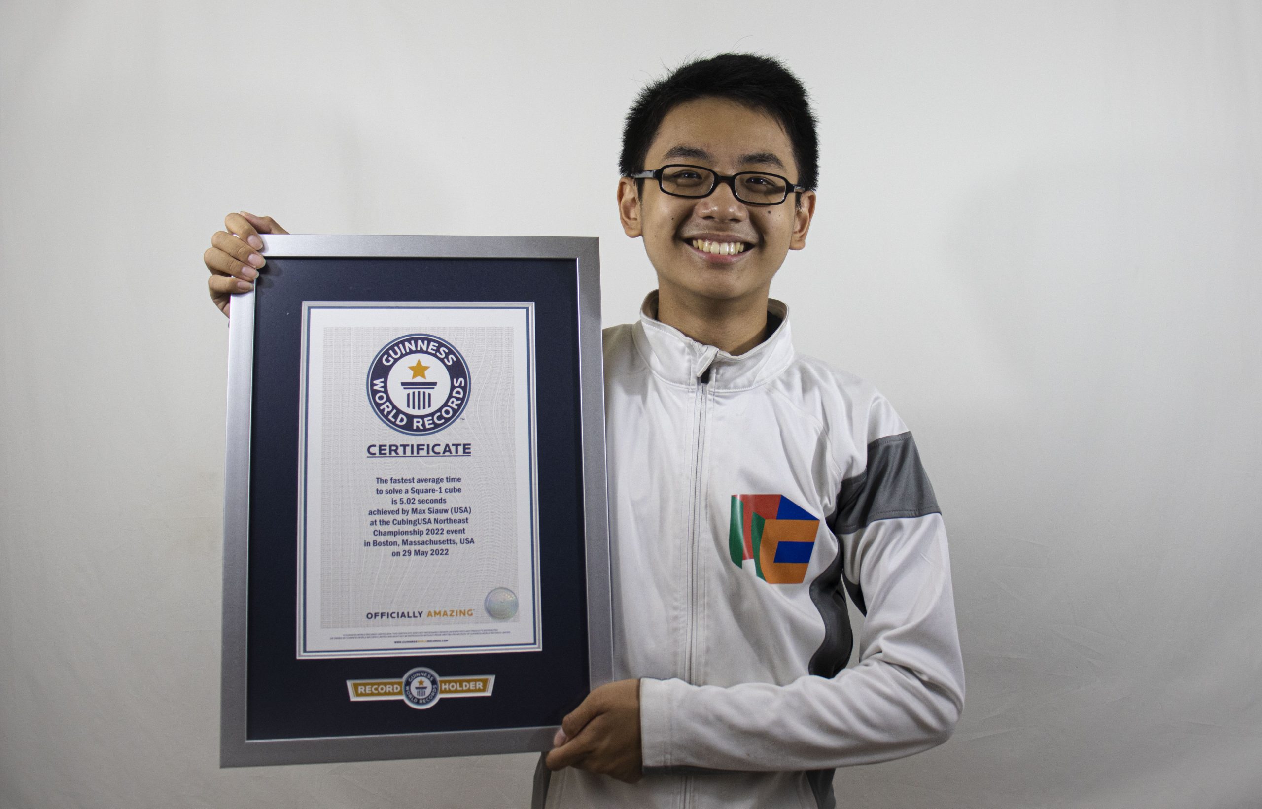 Guinness World Record Certificate Max Siauw